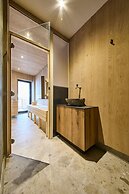 MiLa Apartments