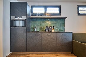 MiLa Apartments