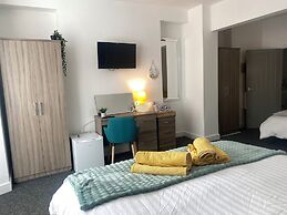The Heritage Hotel