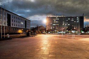 Silver - by Kairos Apartments