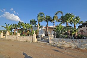 Villa Magnolia 2 - 8 Posti a Pochi Metri dal Mare