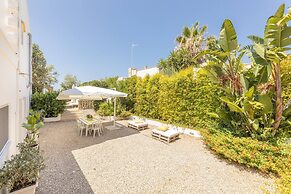 Belvedere - Seafront Apartment - 3 Places
