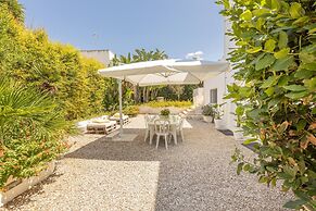 Belvedere - Seafront Apartment - 3 Places