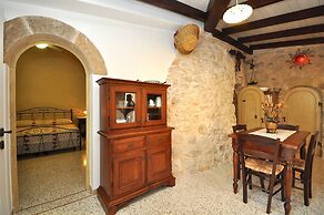 Trullo Beneficati in Taviano