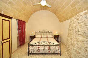 Trullo Beneficati in Taviano