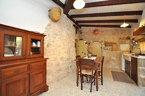 Trullo Beneficati in Taviano