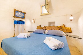 Trullo Mmammineddhu in Torre San Giovanni