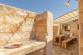 Trullo Mmammineddhu in Torre San Giovanni