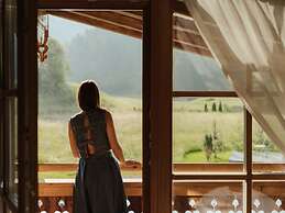 LaPosch - Living Lands