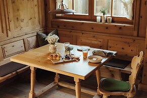 LaPosch - Living Lands