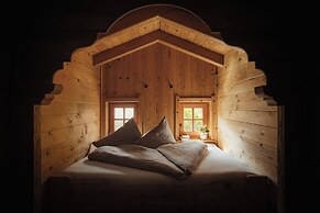 LaPosch - Living Lands