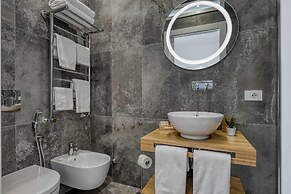 Gallery Suite