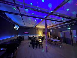 art infiniti hotel