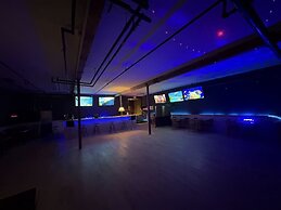art infiniti hotel