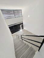 Periférico Bodega con Departamento B