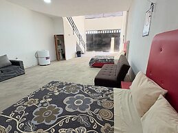 Periférico Bodega con Departamento B