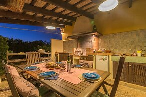 Sa Tanqueta Rustica in Inca With Private Pool