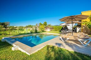 Sa Tanqueta Rustica in Inca With Private Pool