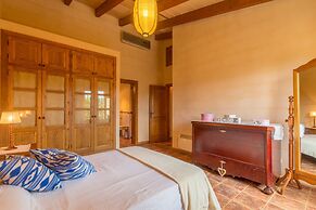 Sa Tanqueta Rustica in Inca With Private Pool