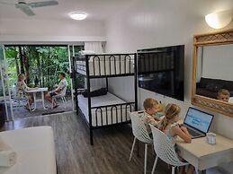 Mission Beach Lodge