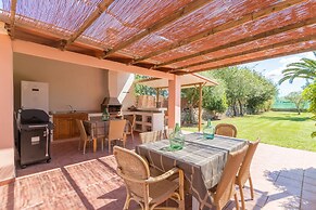 Son Duri House With Pool
