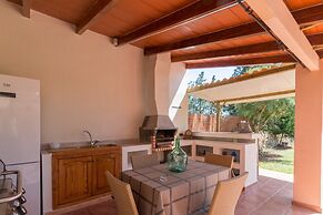 Son Duri House With Pool