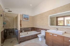 Charming Country House in Selva