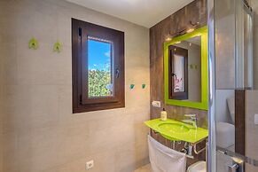 Charming Country House in Selva