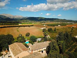 Es Rafal With Mountain Views