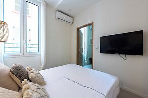 Modern Apartment -1bdr/4p - 300m From the Beach