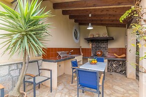 Son Fornes in Inca With Private Pool