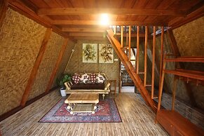 Sanda Eco Cabins by AGATA