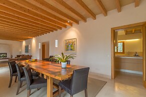 Son Puca I Villa With Saltwater Pool