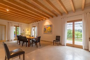 Son Puca I Villa With Saltwater Pool