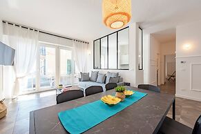 Beautiful family flat with a Sea View