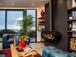 Boutique Ocean Views  incorporating Wend