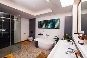Boutique Ocean Views  incorporating Wend
