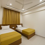 Stay Guru Hari Om Residency