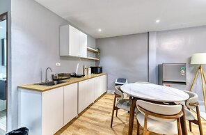 AB House