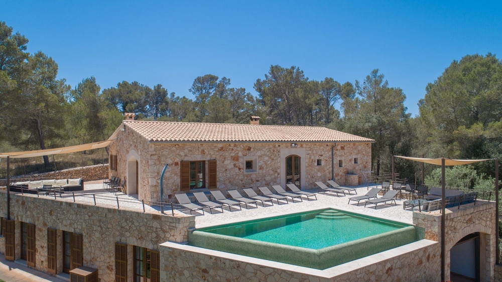 Tranquil Villa in Sant Joan