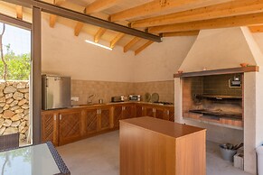 Tranquil Villa in Sant Joan