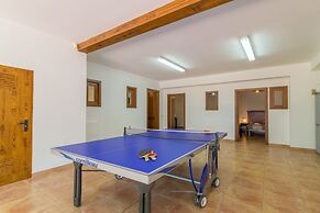 Tranquil Villa in Sant Joan