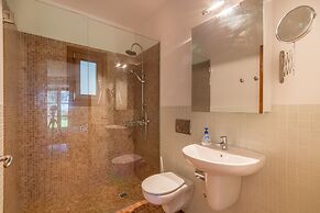 Tranquil Villa in Sant Joan