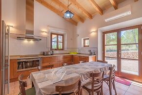 Tranquil Villa in Sant Joan
