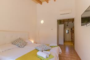 Tranquil Villa in Sant Joan