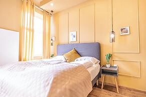 4BR Apt for 10P Walk to Westbahnhof