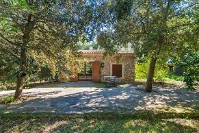 Delightful Country House in Buger