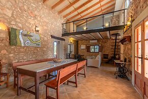 Country House Near Algaida Beach