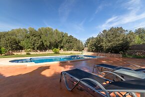 Country House Near Algaida Beach