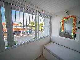 Central 1BR APT - 1 Minute Walking From Rumba